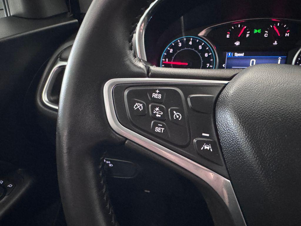 used 2022 Chevrolet Equinox car, priced at $22,987