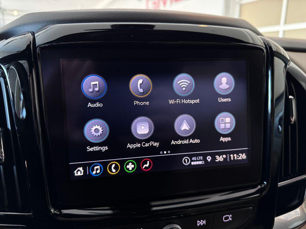 used 2023 Chevrolet Traverse car, priced at $32,987