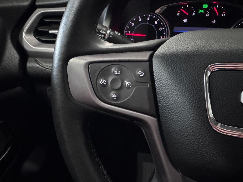 used 2023 GMC Acadia car, priced at $32,987