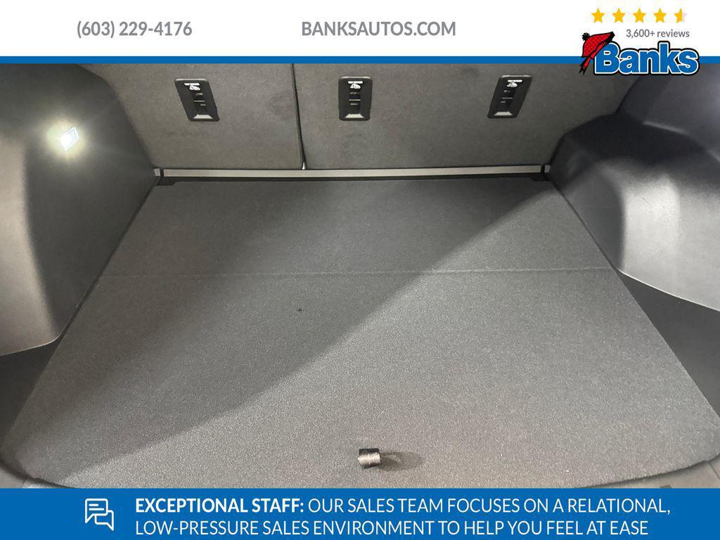 new 2026 Chevrolet Equinox car, priced at $35,430