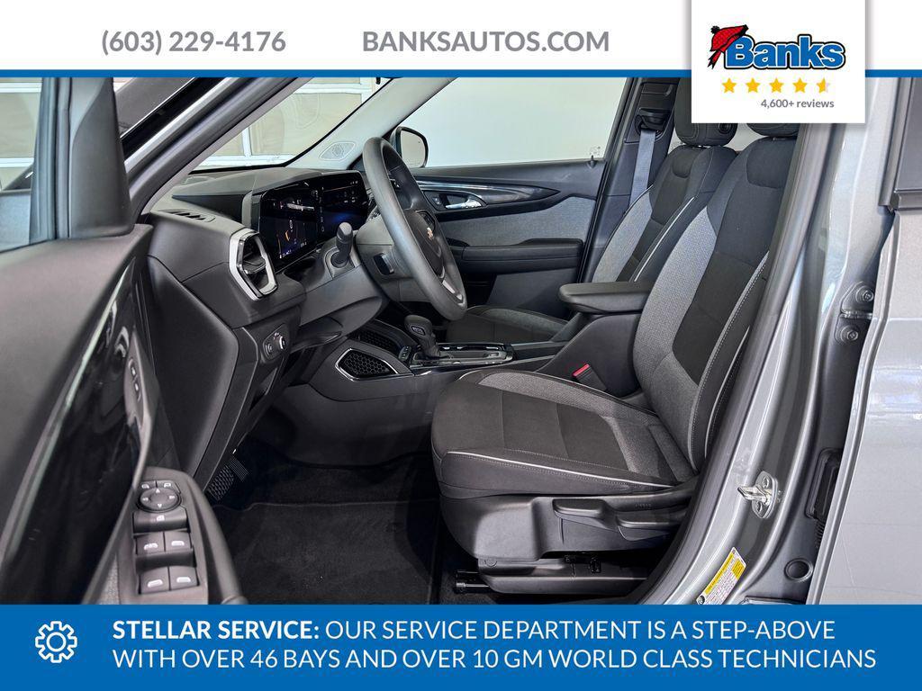 used 2025 Chevrolet TrailBlazer car, priced at $25,487