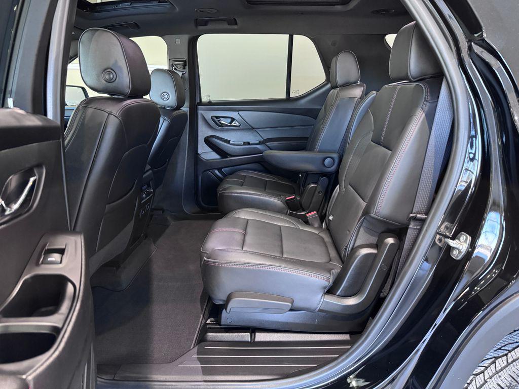 used 2023 Chevrolet Traverse car, priced at $37,487