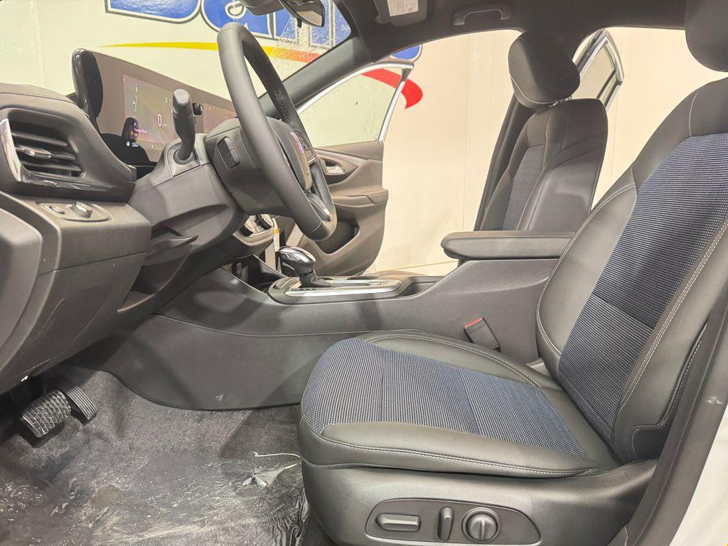 new 2026 Buick Envista car, priced at $26,835