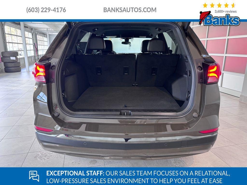 used 2023 Chevrolet Equinox car, priced at $22,487