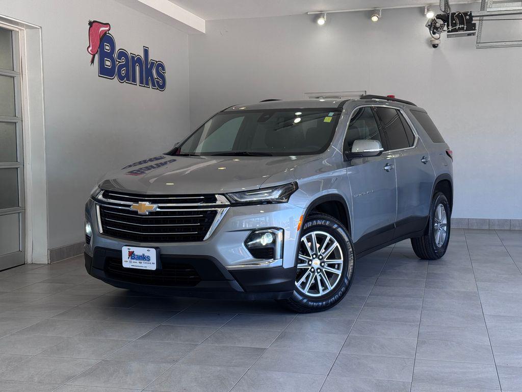 used 2023 Chevrolet Traverse car, priced at $28,987