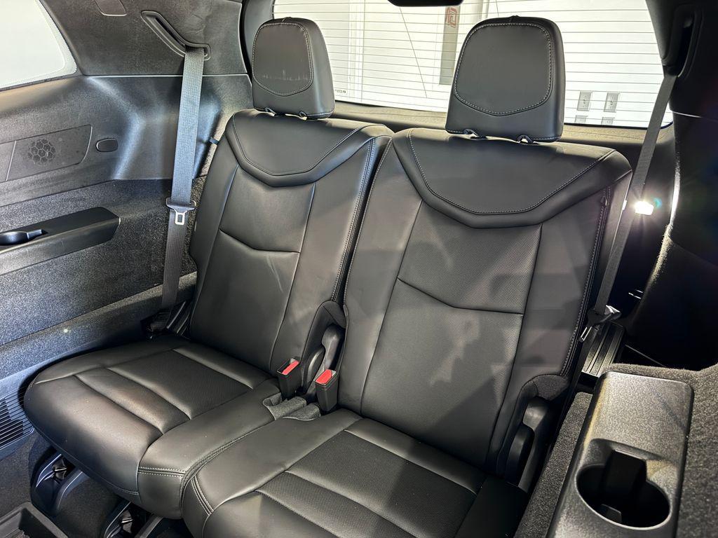 used 2024 Cadillac XT6 car, priced at $47,987