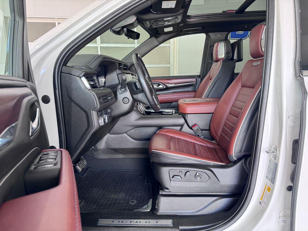used 2023 GMC Yukon car, priced at $69,487