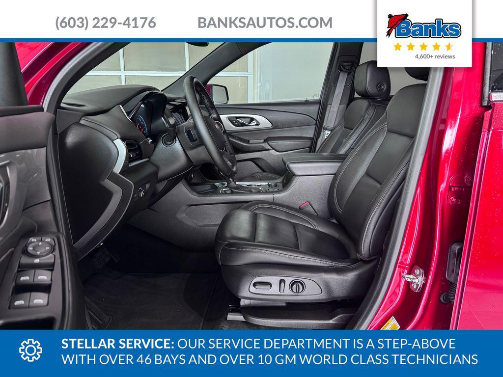 used 2023 Chevrolet Traverse car, priced at $30,487