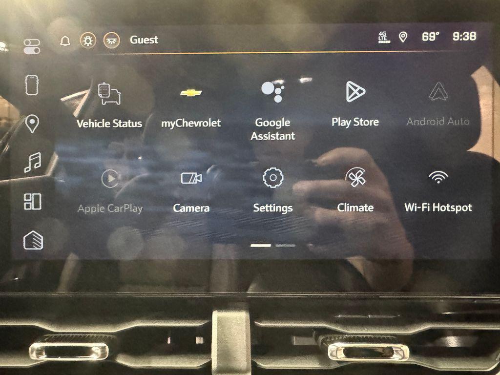 new 2026 Chevrolet Equinox car, priced at $34,085