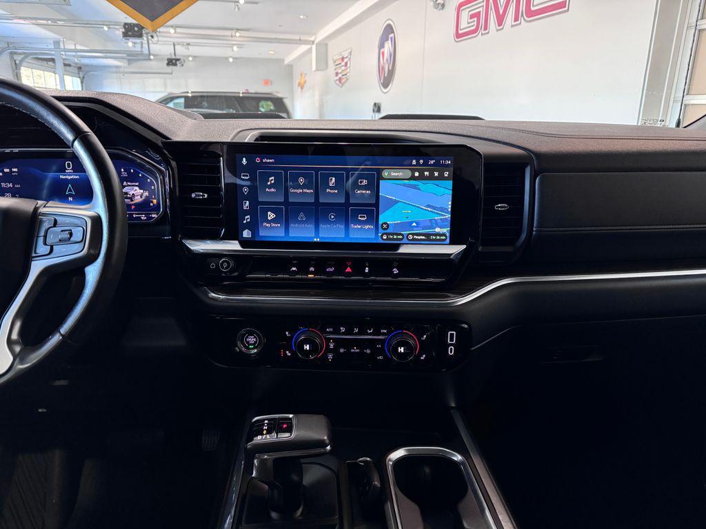 used 2022 Chevrolet Silverado 1500 car, priced at $45,987