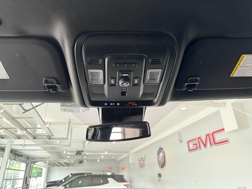 2024 Sterling Metallic GMC Yukon