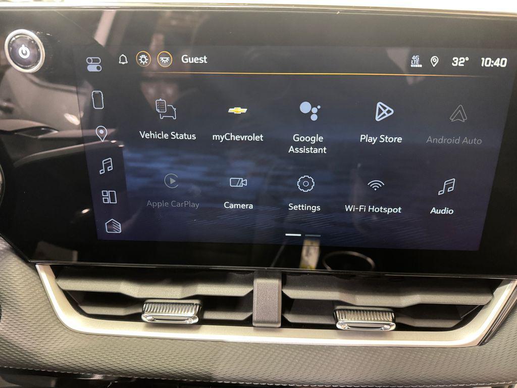 new 2026 Chevrolet Equinox car, priced at $31,696