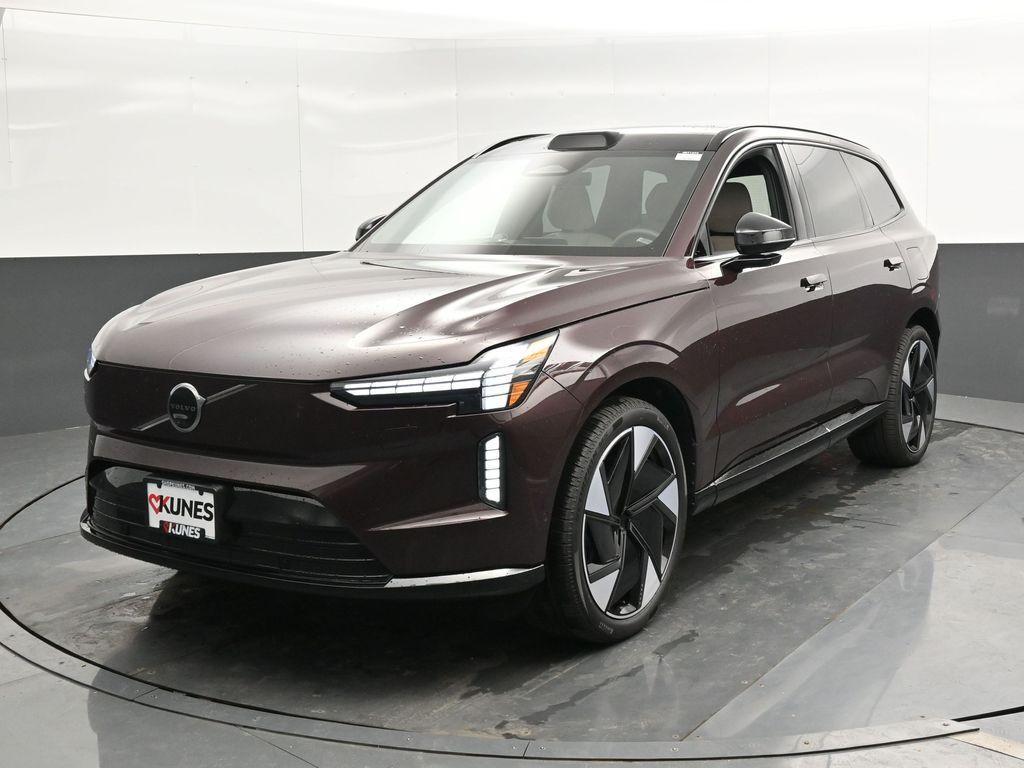 new 2025 Volvo EX90 car, priced at $79,378