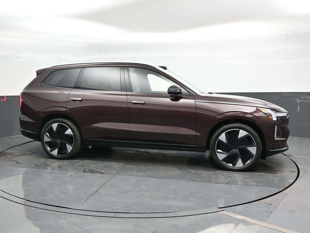 new 2025 Volvo EX90 car, priced at $79,378