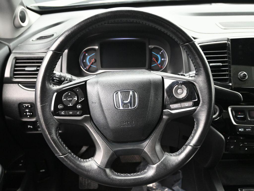 used 2020 Honda Pilot car, priced at $26,400