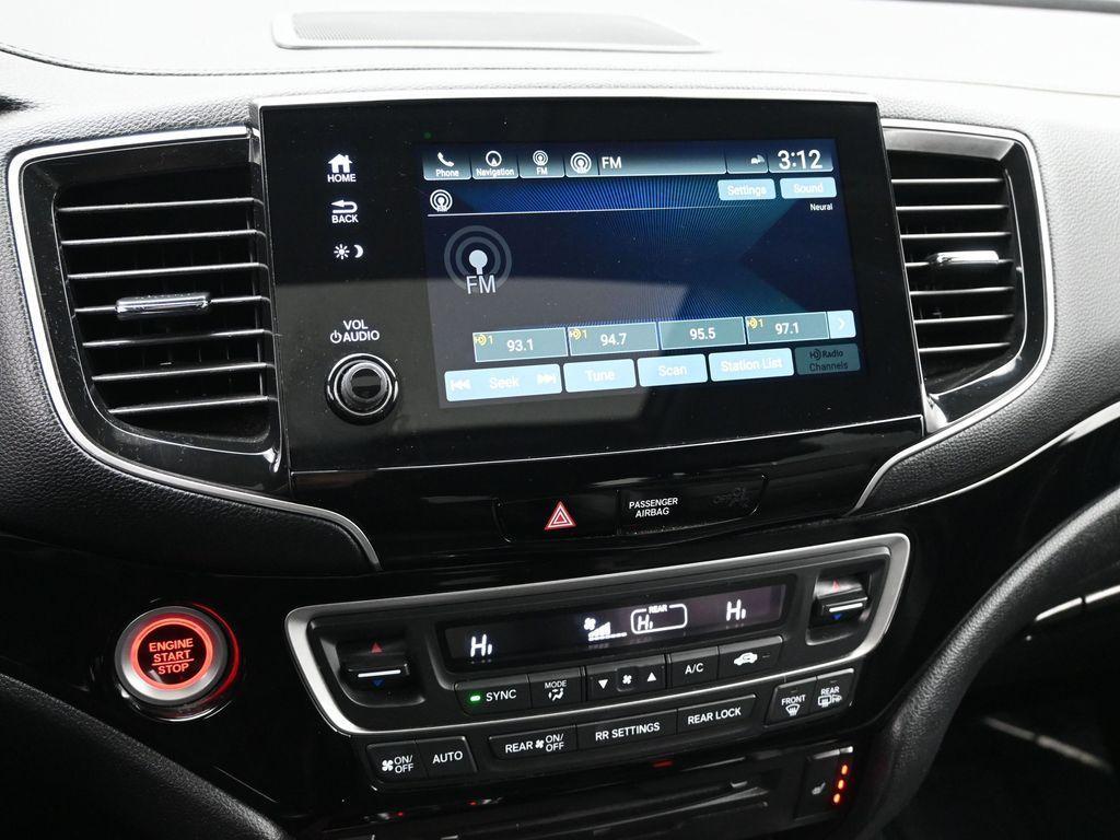 used 2020 Honda Pilot car, priced at $26,400