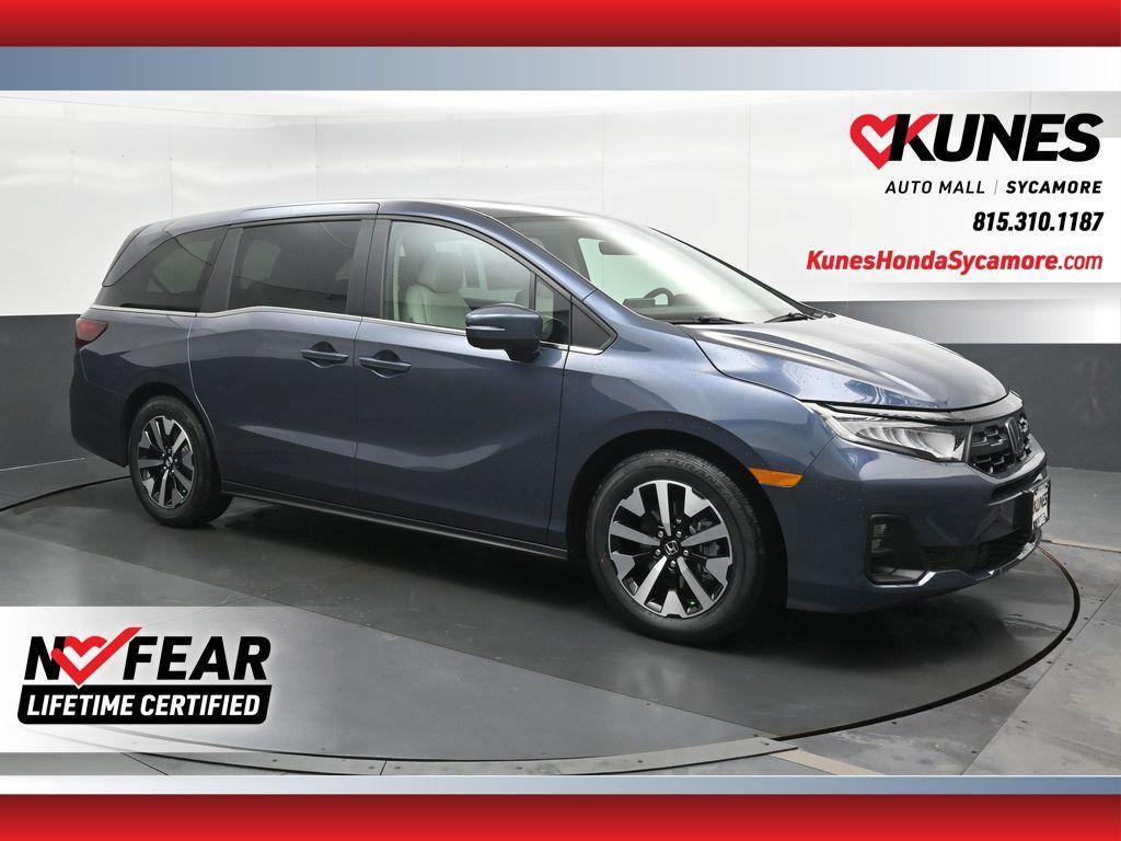 new 2026 Honda Odyssey car, priced at $44,290