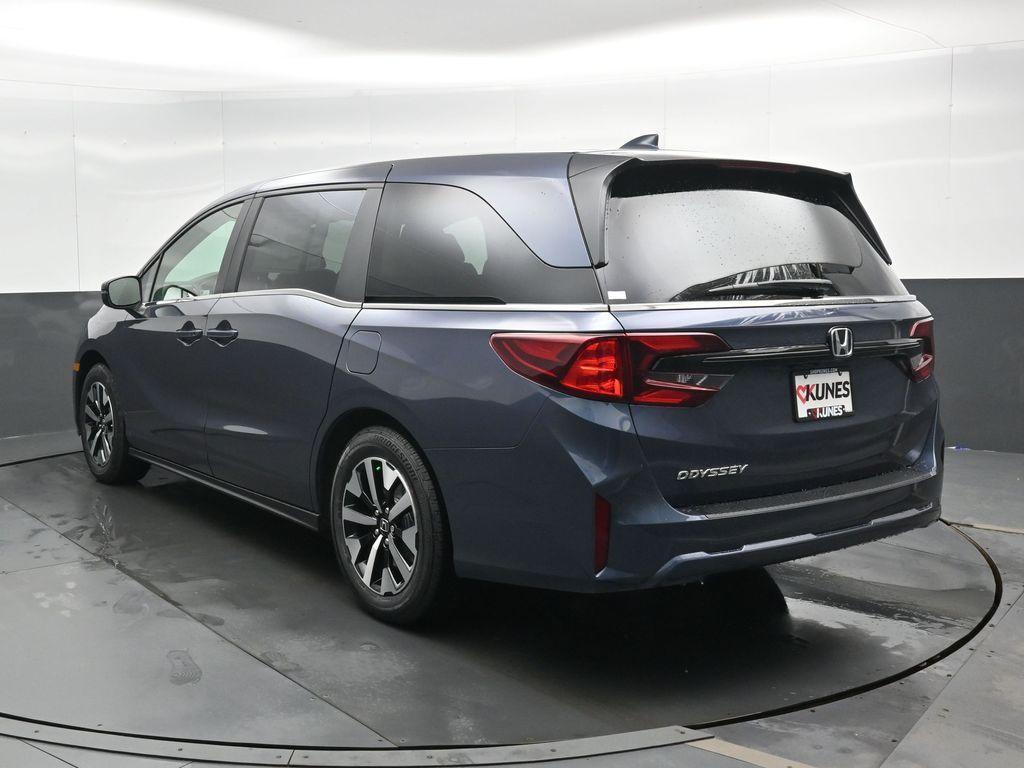 new 2026 Honda Odyssey car, priced at $44,290