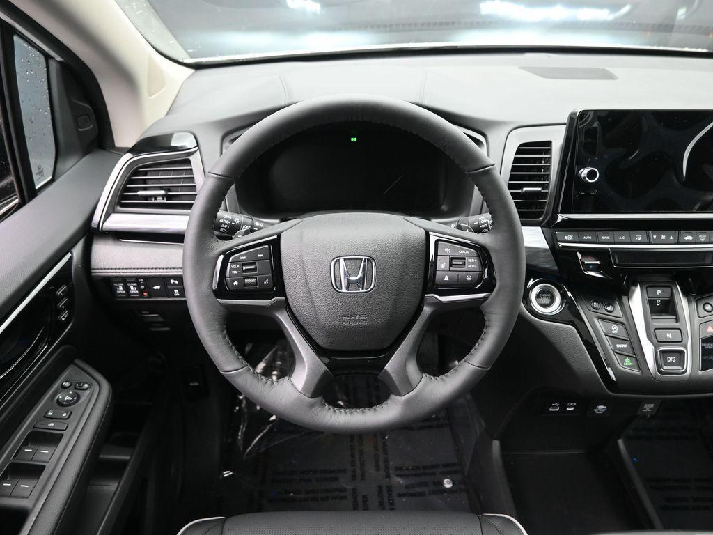new 2026 Honda Odyssey car, priced at $53,645