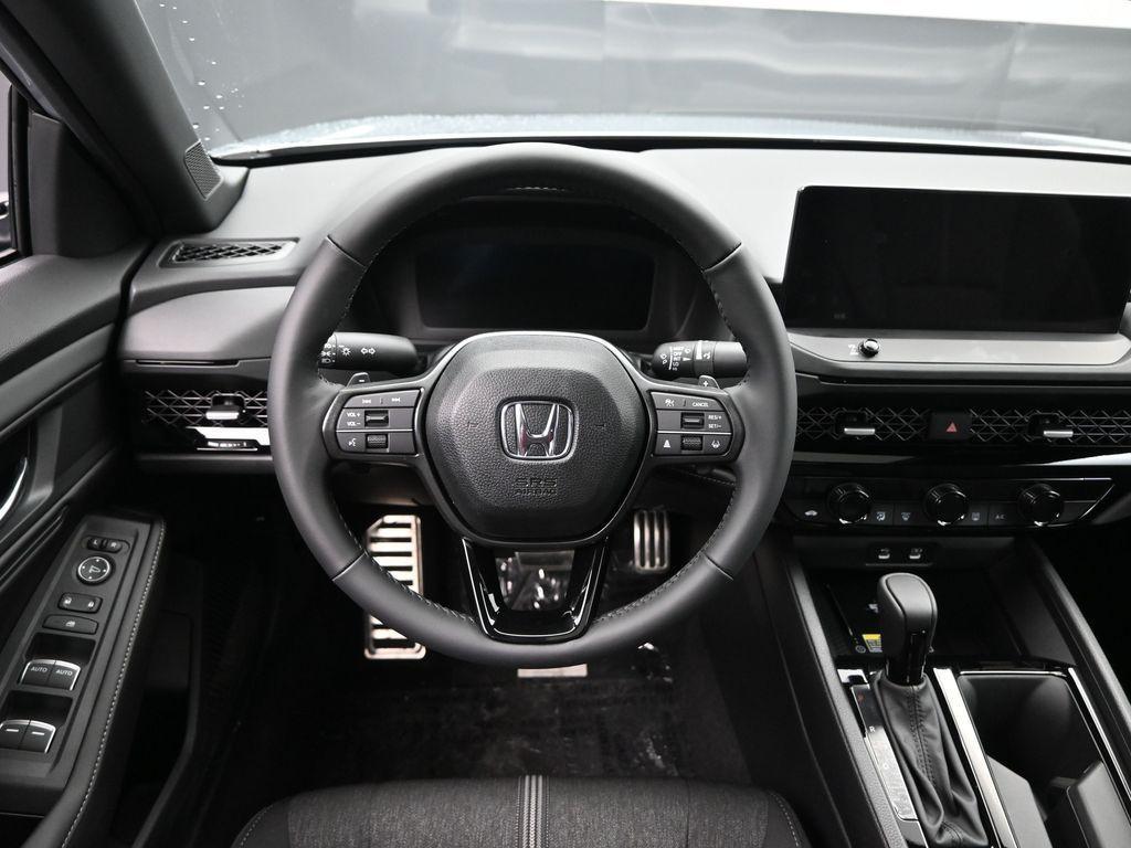 new 2025 Honda Accord Hybrid car, priced at $34,256