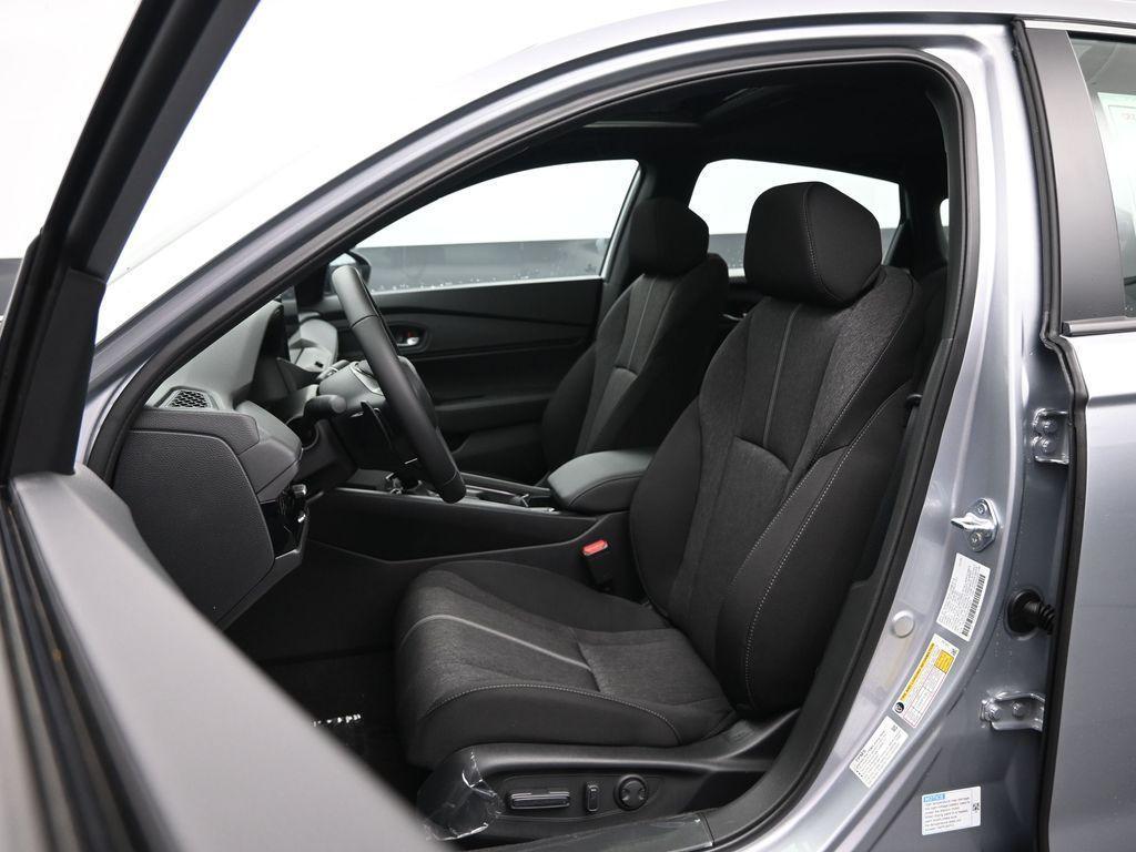 new 2025 Honda Accord Hybrid car, priced at $34,256