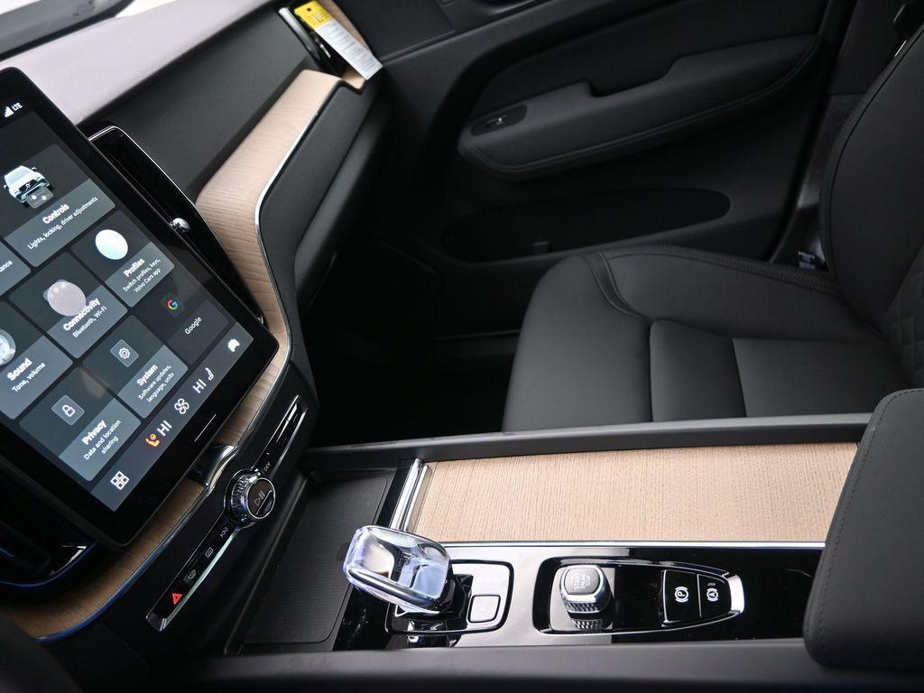 new 2026 Volvo XC60 car, priced at $50,585