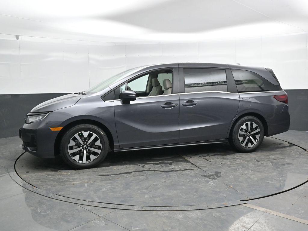 new 2026 Honda Odyssey car, priced at $44,290