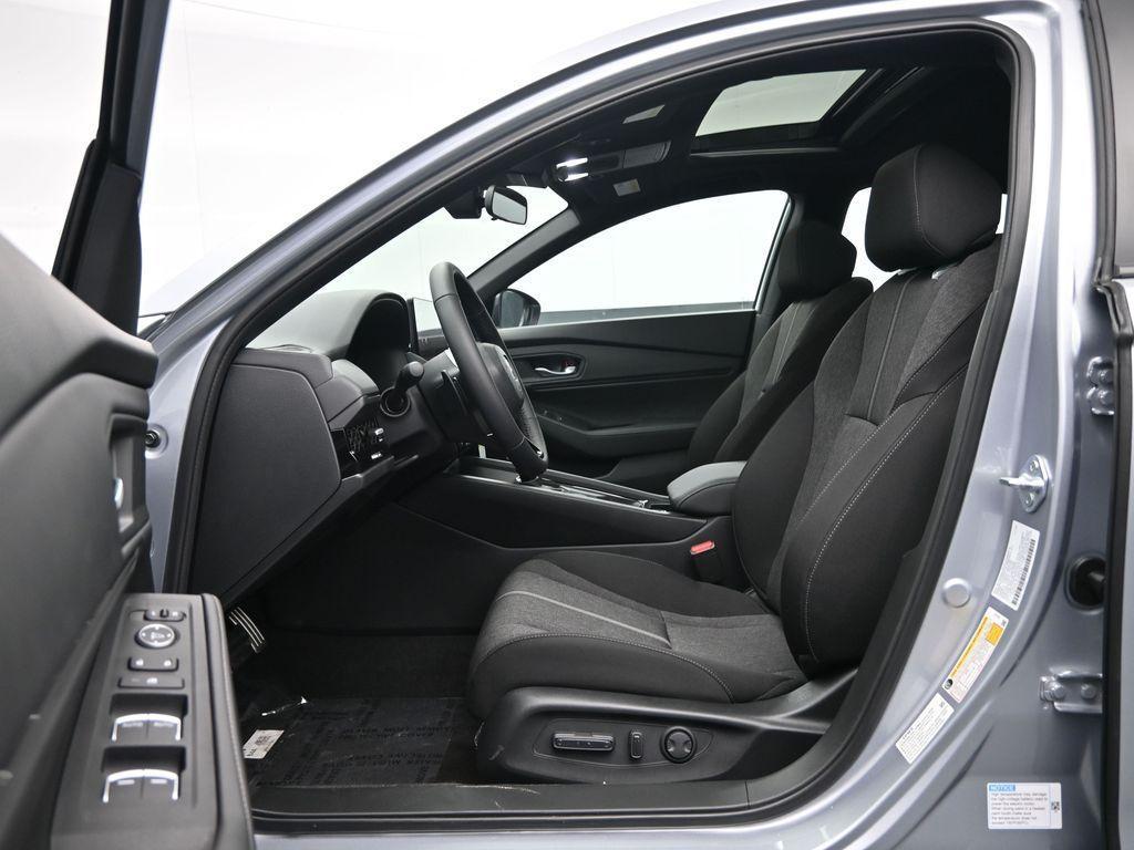 new 2025 Honda Accord Hybrid car, priced at $34,256