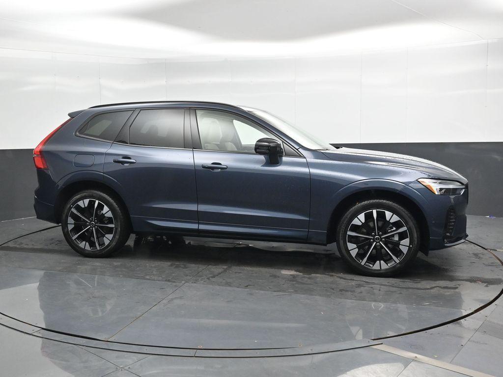 new 2026 Volvo XC60 car, priced at $55,985
