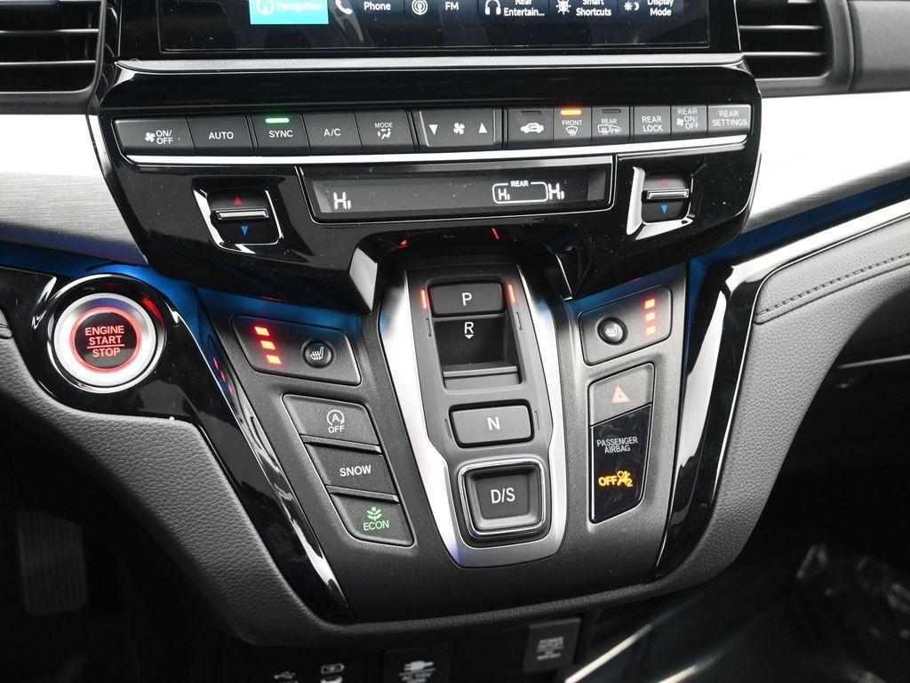 new 2026 Honda Odyssey car, priced at $47,049