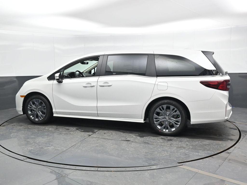 new 2026 Honda Odyssey car, priced at $47,049
