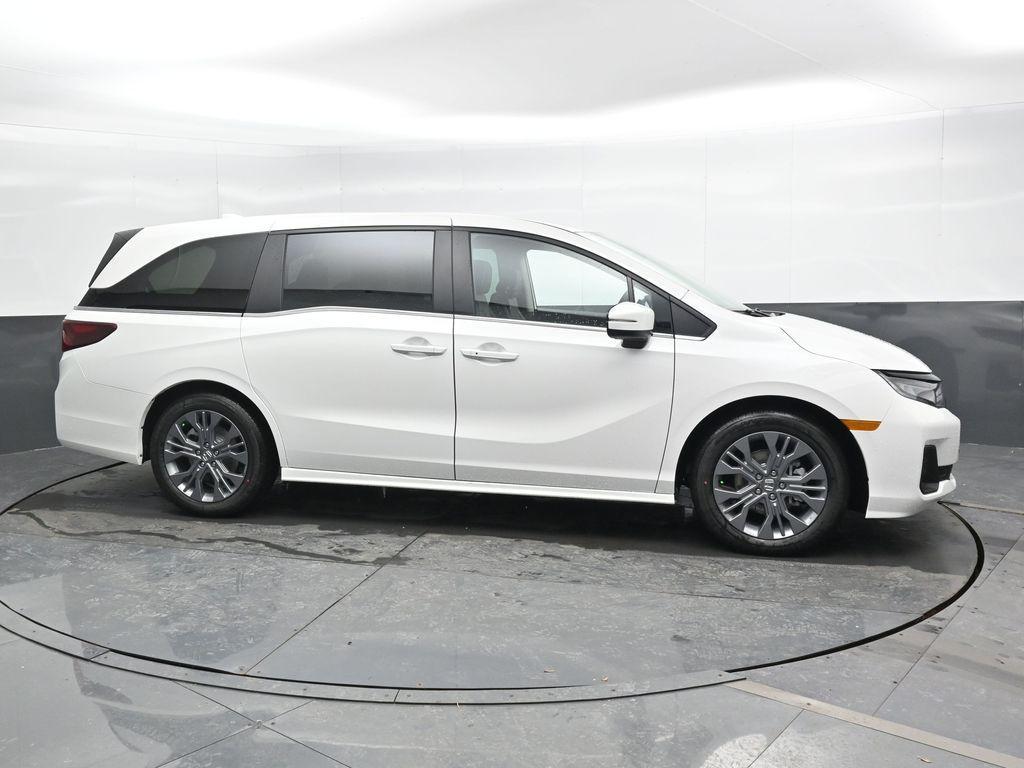 new 2026 Honda Odyssey car, priced at $47,049