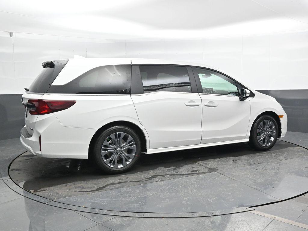 new 2026 Honda Odyssey car, priced at $47,049