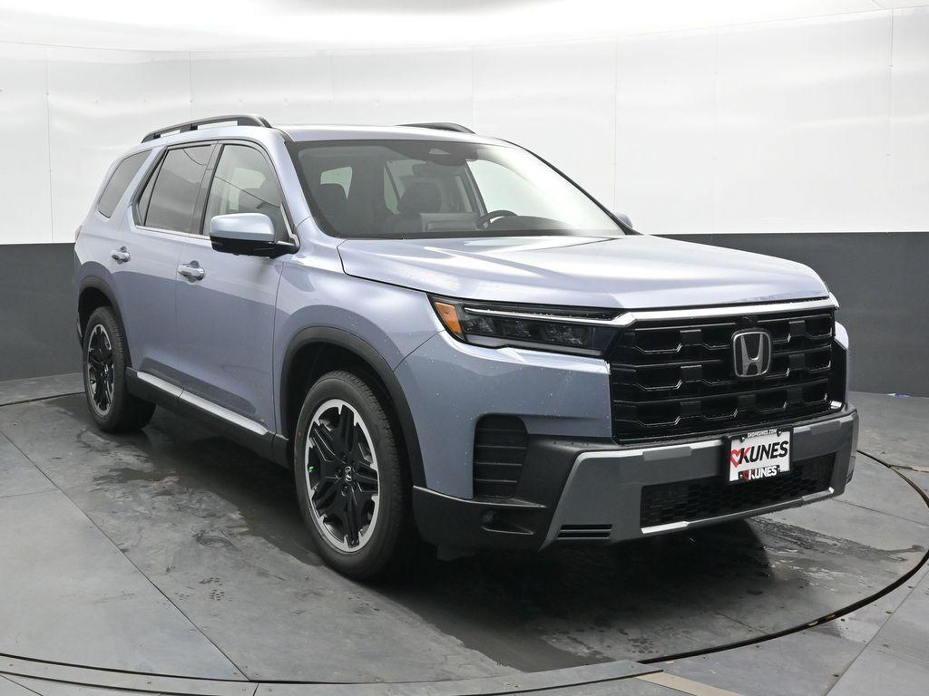 new 2026 Honda Pilot car, priced at $51,235