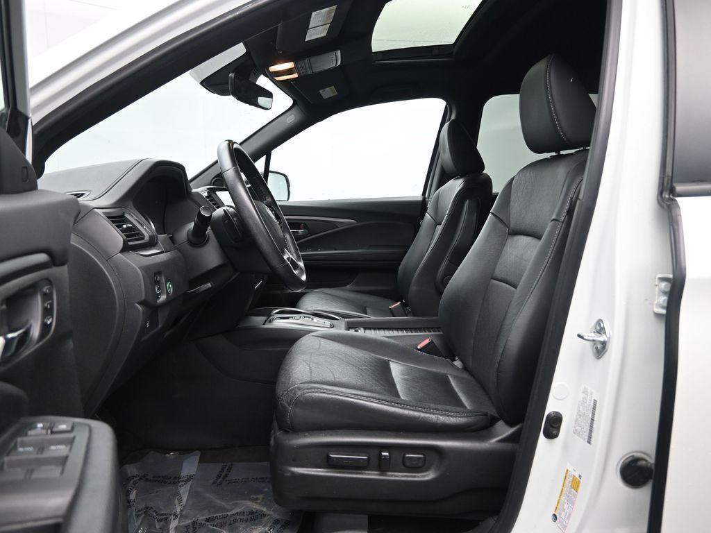 used 2021 Honda Passport car, priced at $18,295