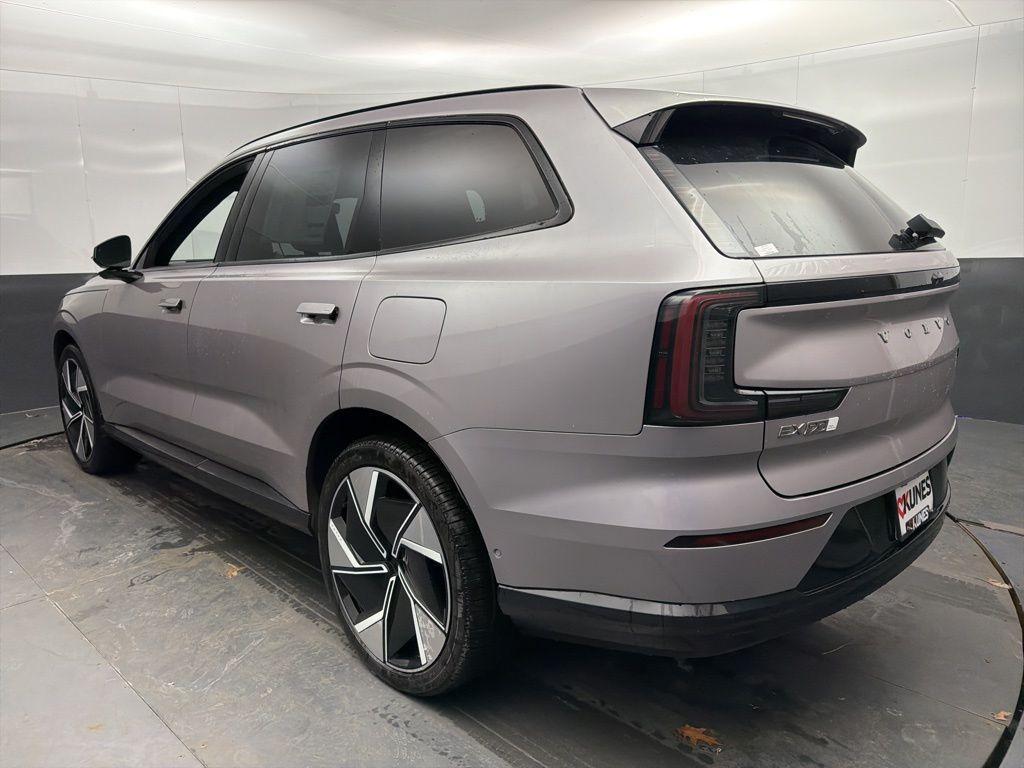 new 2026 Volvo EX90 car, priced at $92,569