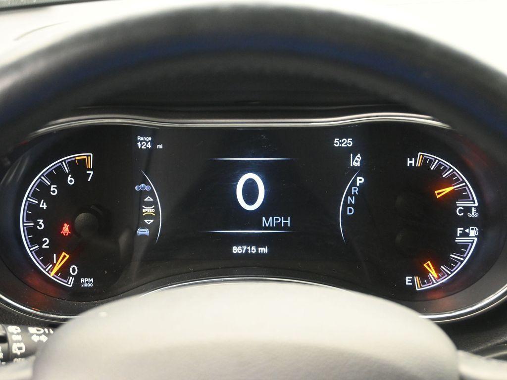 used 2021 Jeep Grand Cherokee car, priced at $23,222