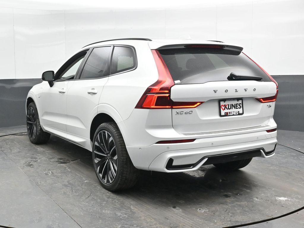 new 2026 Volvo XC60 Plug-In Hybrid car, priced at $72,870