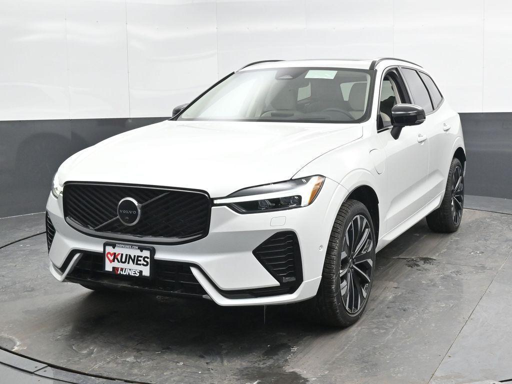 new 2026 Volvo XC60 Plug-In Hybrid car, priced at $72,870