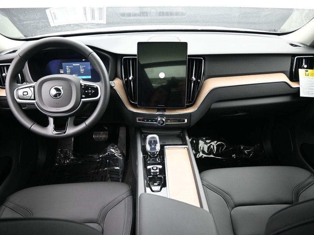 new 2026 Volvo XC60 car, priced at $56,251