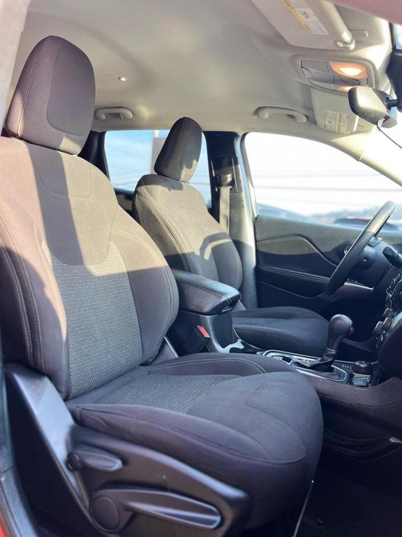 used 2021 Jeep Cherokee car, priced at $17,975