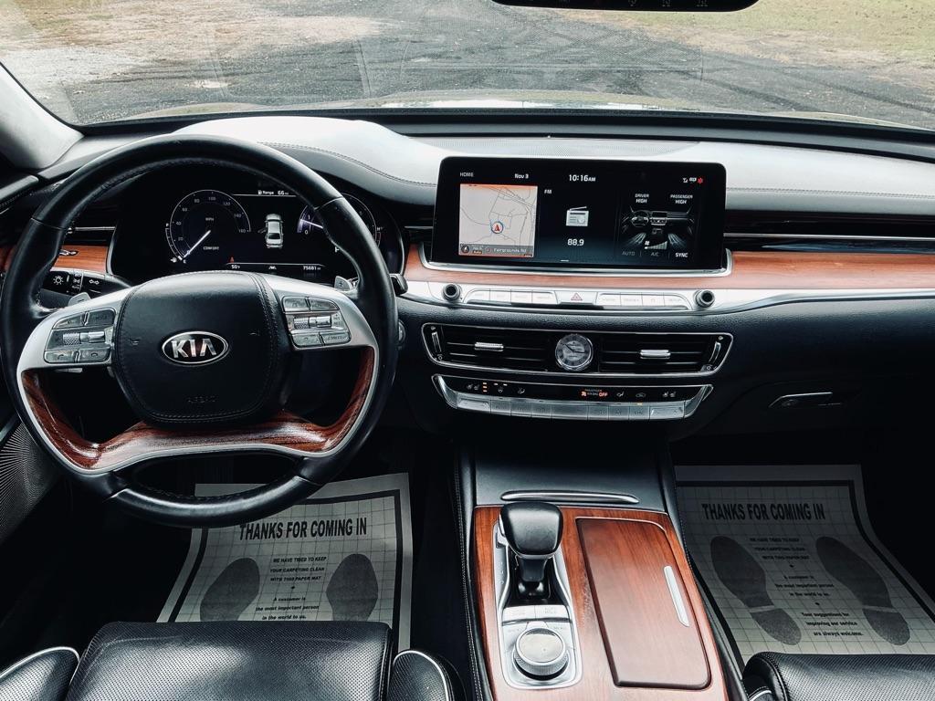 used 2019 Kia K900 car, priced at $25,555