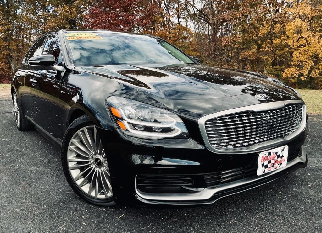 used 2019 Kia K900 car, priced at $26,425