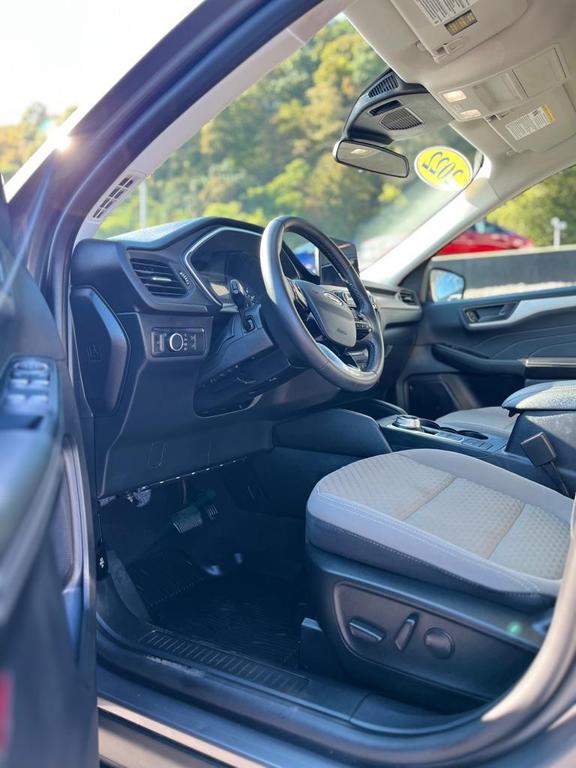 used 2022 Ford Escape car, priced at $20,895