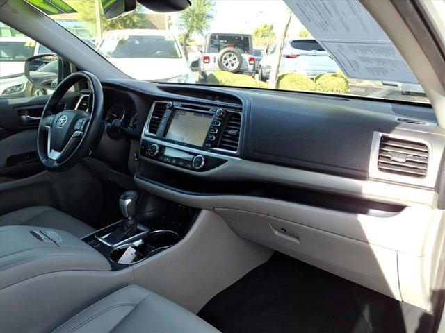 used 2019 Toyota Highlander car, priced at $26,999