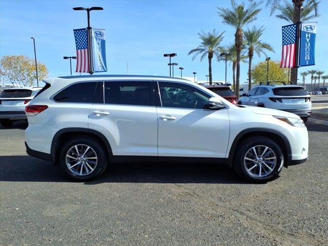 used 2019 Toyota Highlander car, priced at $26,999