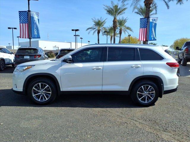 used 2019 Toyota Highlander car, priced at $26,999