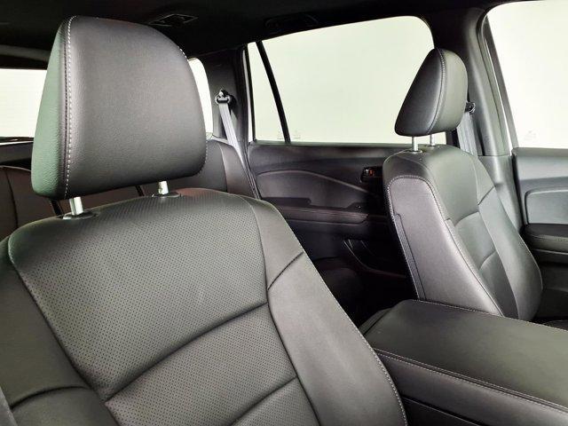 used 2025 Honda Passport car, priced at $36,999