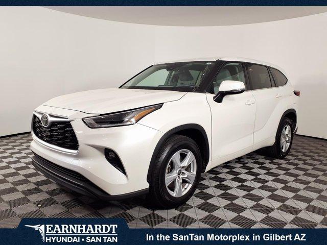 used 2021 Toyota Highlander car, priced at $26,999