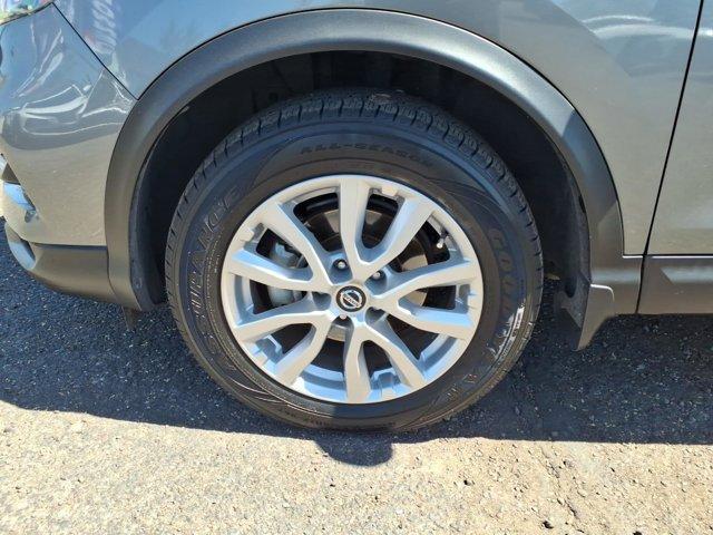 used 2022 Nissan Rogue Sport car, priced at $15,499